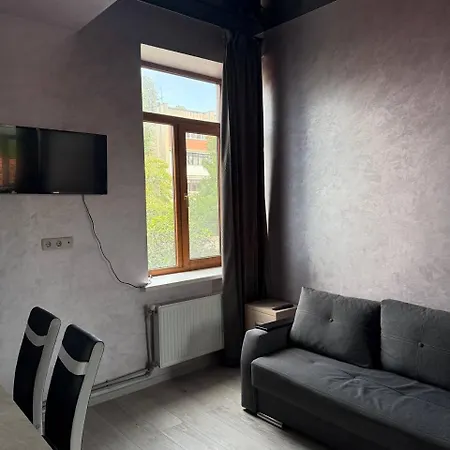Apartment посуточно, возле аркадии ,адмиральский проспект